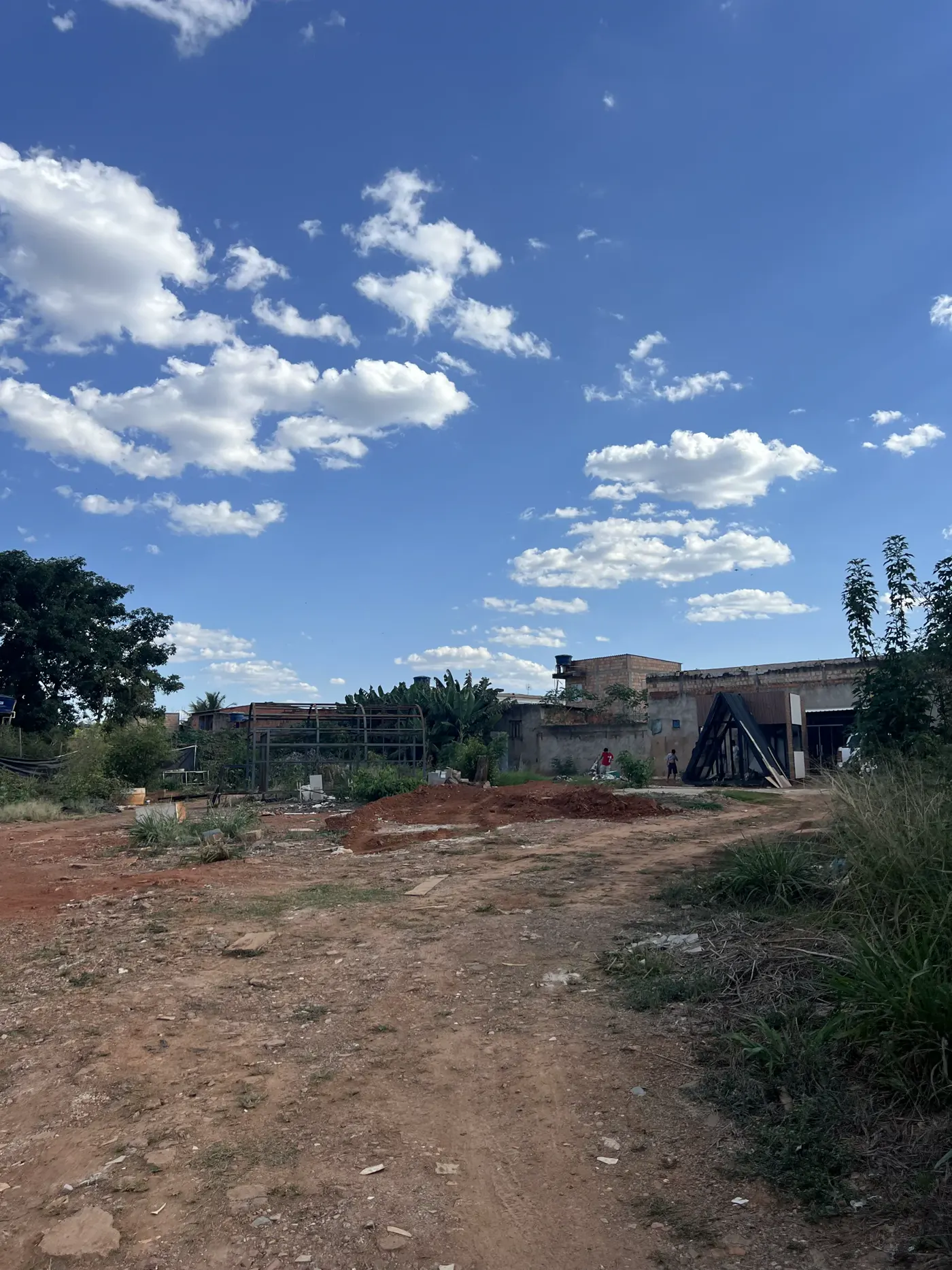 Terreno — acesso interno
